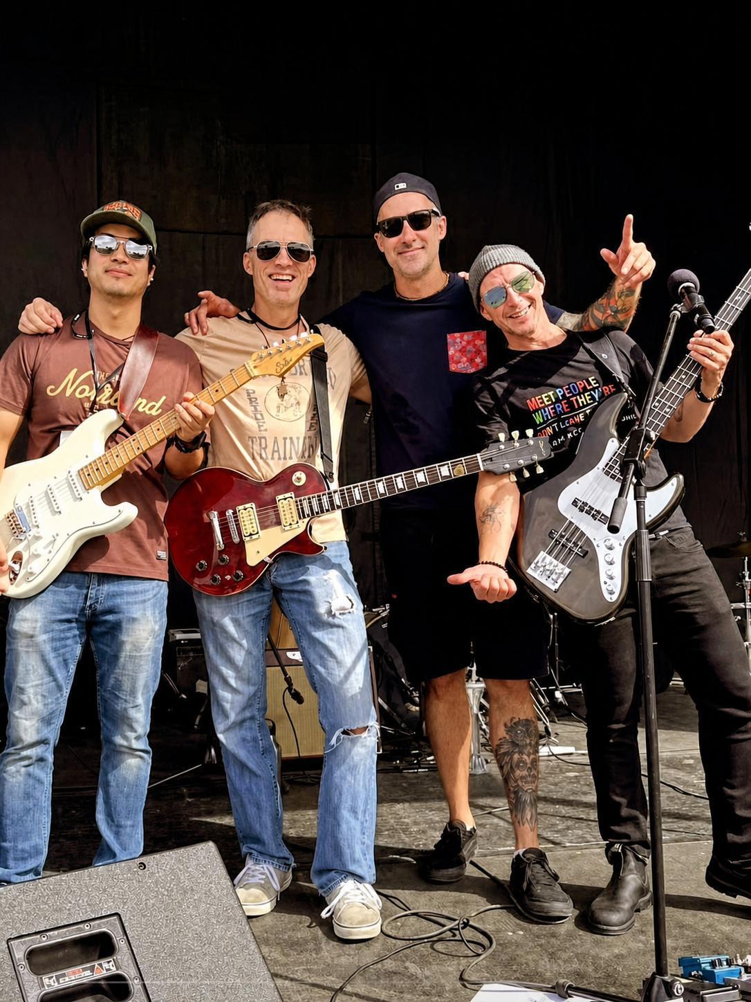 Arsh with his band &ldquo;The Blue Stone Collective&rdquo;